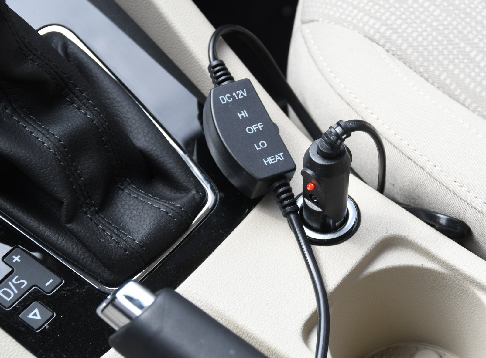 Husa scaun auto cu incalzire electrica 12V 2 trepte incalzire Nordic